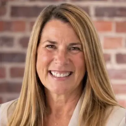 Kristen  Selph Photo